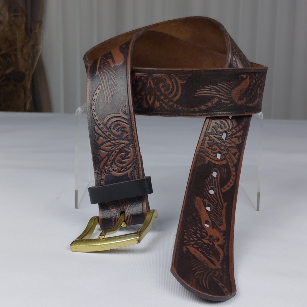 Wrangler Men's Tooled Leather Belt.